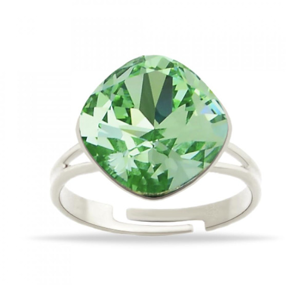 

Кольцо с кристаллом Swarovski (830002)