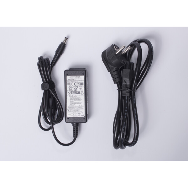 

Блок питания(зарядное устройство) SAMSUNG 19V 2.1A 40W 5.5*3.0мм + КАБЕЛЬ