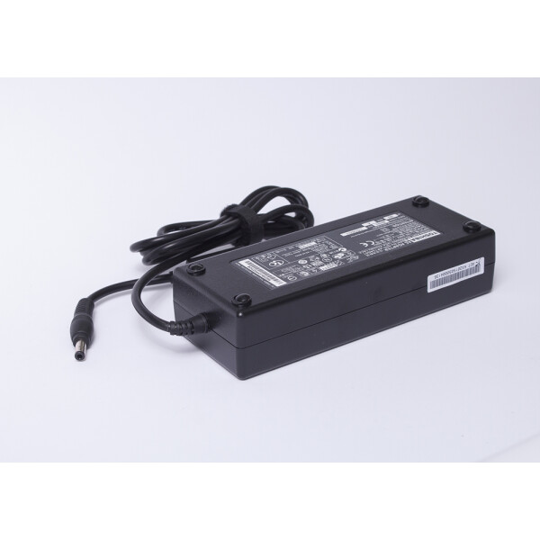 

TOSHIBA 19V, 6.3A, 120W, 5.5*2.5мм
