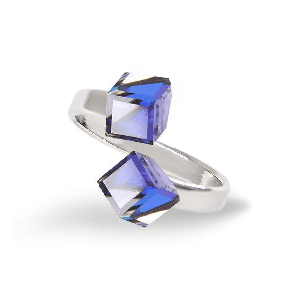 

Кольцо с кристаллами Swarovski (1626165)