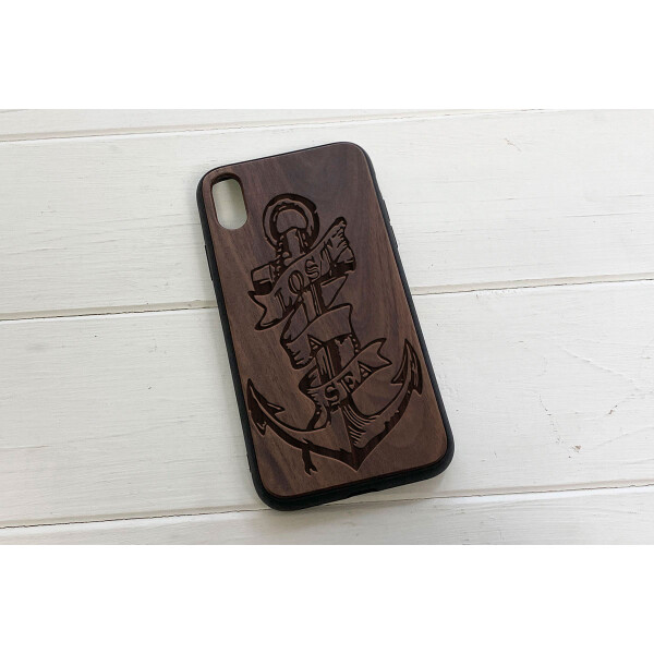 

Деревянный чехол SkinWood Американский орех для iPhone XS MAX с дизайнерской гравировкой Якорь