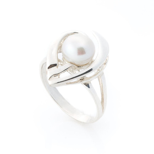 

Кольцо из серебра с жемчугом (культ.), размер 18 (1649362)