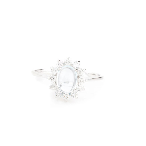 

Кольцо из серебра с топазом и куб. циркониями, размер 16.5 (1650004)