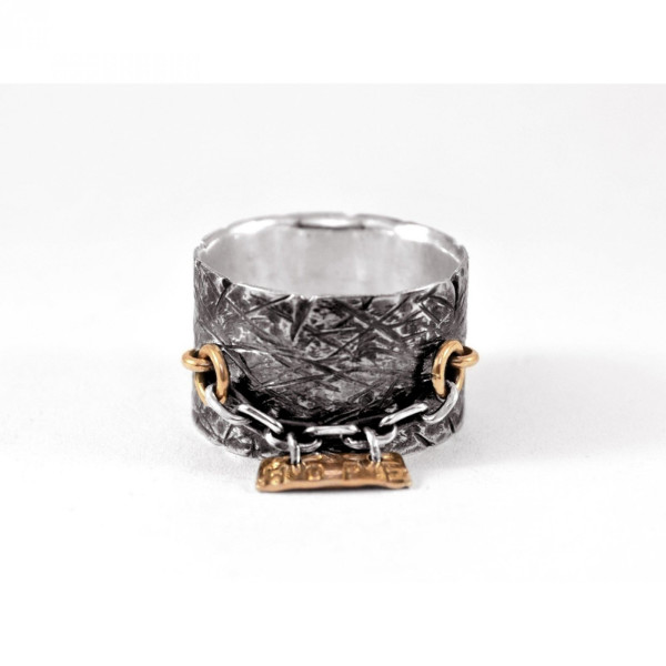 

Кольцо из серебра, размер 20.5 (1650738)