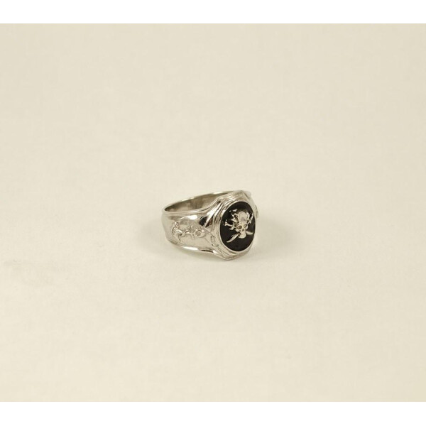 

Кольцо пират Maxi Silver 8259 SE, размер 16.5