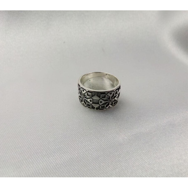 

Кольцо вышиванка с чернением Maxi Silver 5574 SE, размер 19