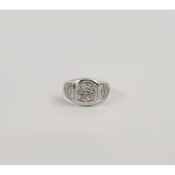 

Печатка валькирия Maxi Silver 6603 SE, размер 18