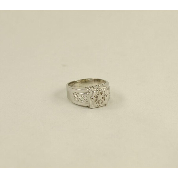 

Кольцо Молвинец Maxi Silver 5742 SE, размер 17