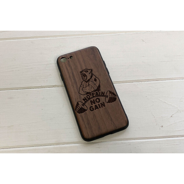 

Деревянный чехол SkinWood Американский орех для iPhone 8 с дизайнерской гравировкой NoPain