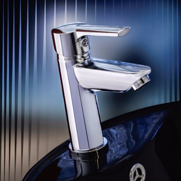 

Смеситель для раковины Venezia Plus 5012204 хром (27039)
