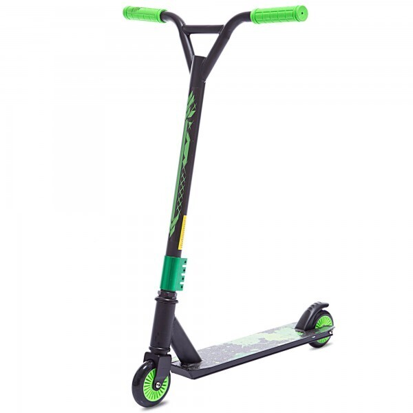 

трюковый с пластиковыми колесами SK-300B Green