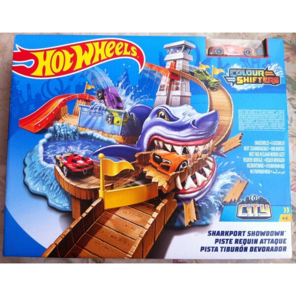 

Автотрек Hot Wheels Охота на акулу серии Измени цвет (BGK04)