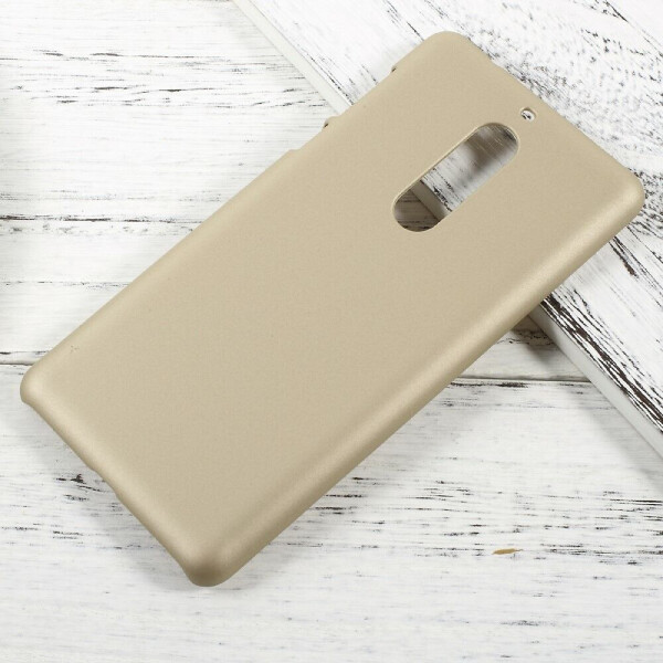 

Пластиковый чехол Deexe Hard Shell для Nokia 5 - Gold