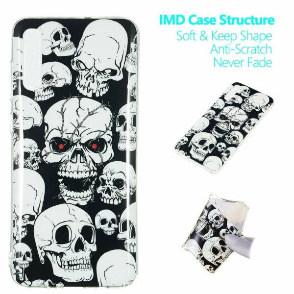 

Силиконовый (TPU) чехол Deexe LumiCase для Samsung Galaxy A70 (A705) - Skulls