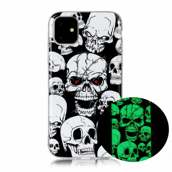 

Силиконовый (TPU) чехол Deexe LumiCase для Apple iPhone 11 - Cool Skulls