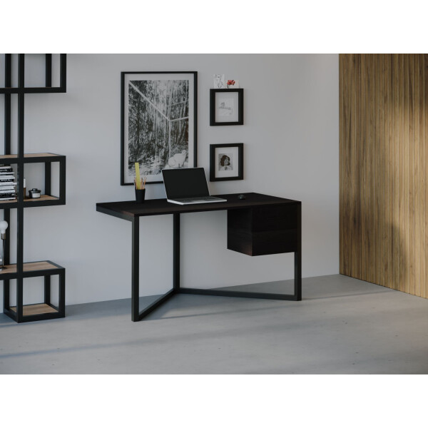 

Компьютерный стол HYGGE HG035 Молде 135 х 80 х 75 см ДСП Дуб Венге (HG03513775weOPar)