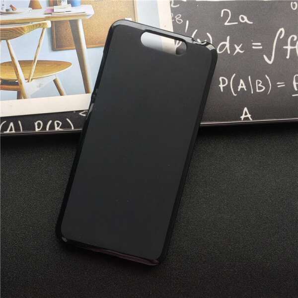 

Чехол LUX для ZTE Blade V8 силикон бампер черный