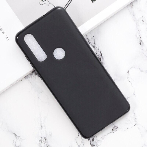 

Чехол Soft Line для Motorola One Action (XT2013-2) силикон бампер черный