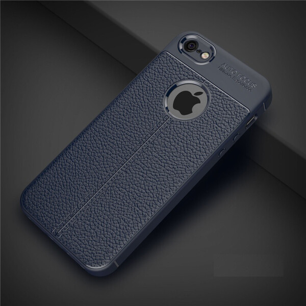 

Чехол Auto Focus Ultimate Experience Apple Iphone 5 / 5S / SE силикон Soft Touch синий