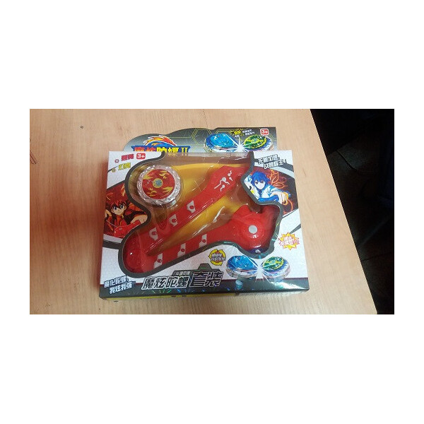 

Игра "Beyblade" свет. с пусковой установкой в кор. //