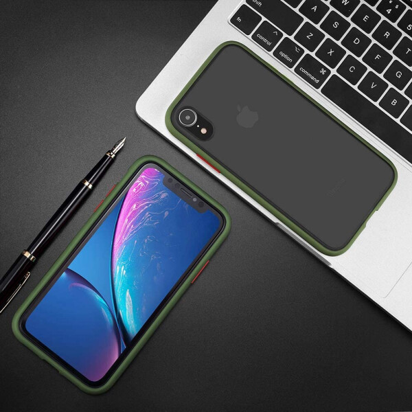 

Чехол-бампер матовый для iPhone Xs Max Matte Case Green/Зеленый