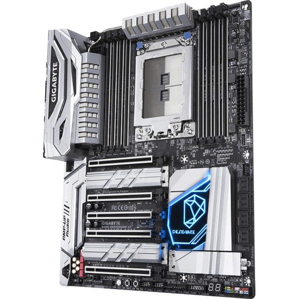 

Материнская плата Gigabyte X399 DESIGNARE EX