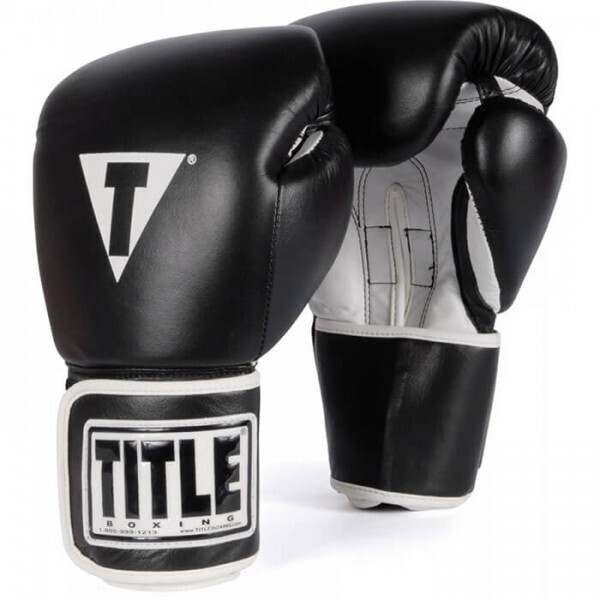 

Боксерские перчатки TITLE Pro Style Leather Training (16oz) Черные
