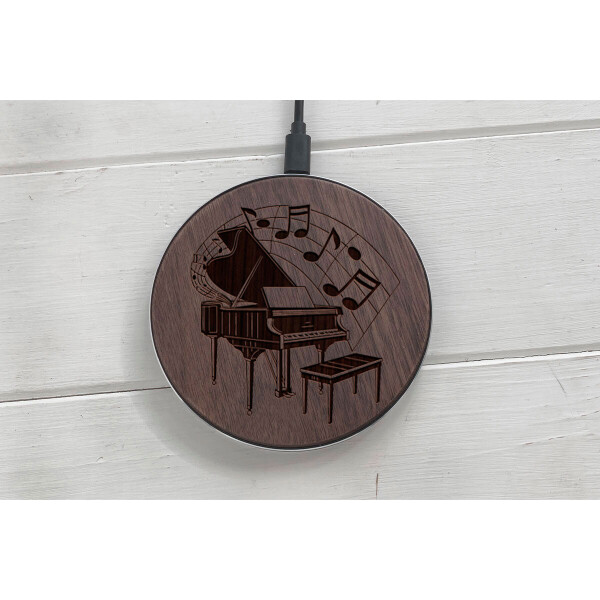 

Быстрая беспроводная деревянная зарядка SkinWood Black Fast Charge Piano