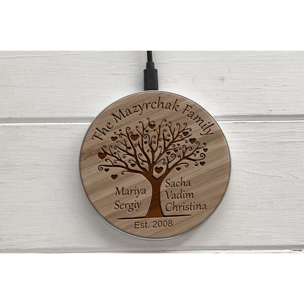 

Быстрая беспроводная деревянная зарядка SkinWood White Fast Charge Family-tree