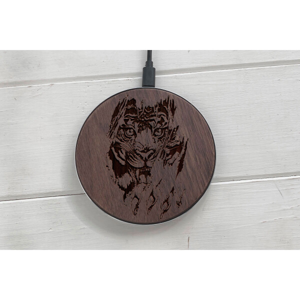 

Быстрая беспроводная деревянная зарядка SkinWood Black Fast Charge Tiger2