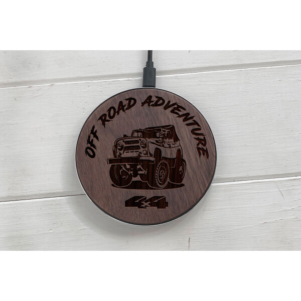 

Быстрая беспроводная деревянная зарядка SkinWood Black Fast Charge OffRoad