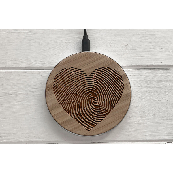 

Быстрая беспроводная деревянная зарядка SkinWood White Fast Charge heart2