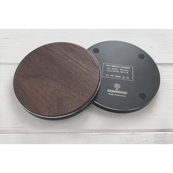 

Быстрая беспроводная деревянная зарядка SkinWood Black Fast Charger
