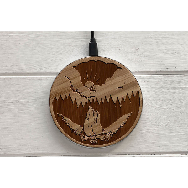 

Быстрая беспроводная деревянная зарядка SkinWood White Fast Charge CampFire