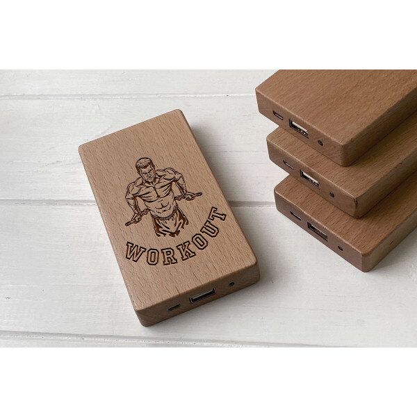 

Деревянный внешний аккумулятор Maple с гравировкой Worcaut