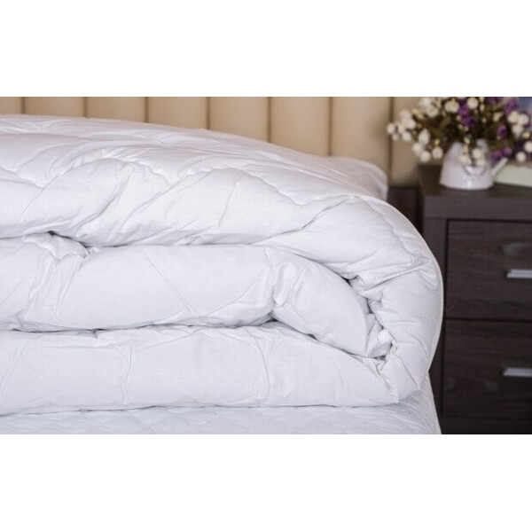 

Одеяло силиконовое Novita. Полисатин Optic whit-140х205