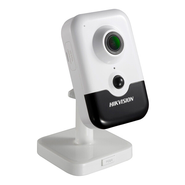 

2 Мп IP видеокамера Hikvision DS-2CD2421G0-I (2.8 мм)