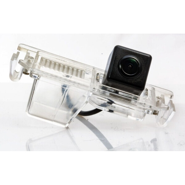 

Штатная камера заднего вида Fighter CS-HCCD + FM-04 (Hyundai/Kia)