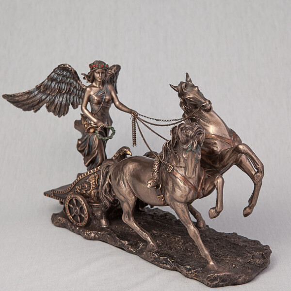 

Скульптура «Ника на колеснице» 38 см veronese 72736 a4