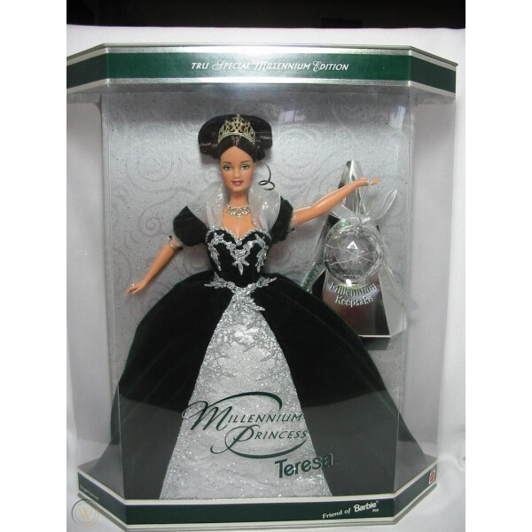 Акція на Коллекционная Кукла Барби Миллениум Брюнетка Тереза 1999 года - Barbie Millennium Princess Teresa Doll від Allo UA