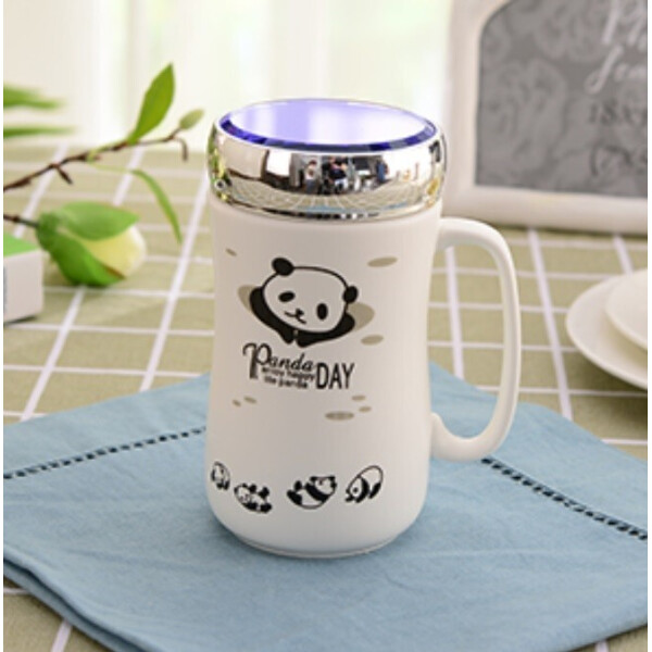 

Кружка керамика EL Панда А с зеркальной крышкой 400 мл
