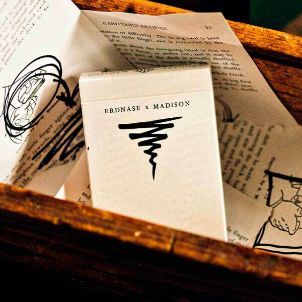 

Покерные карты Ellusionist ExM Black Deck (14861)