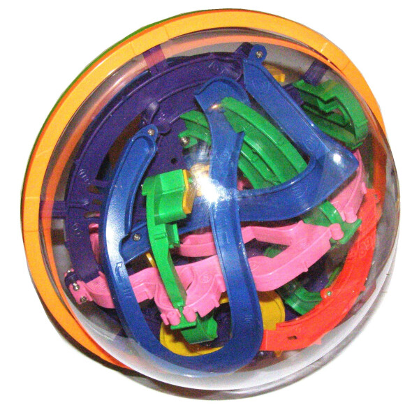 

Головоломка Icoy Toys Шар-лабиринт 20 см 138 барьеров (925А)