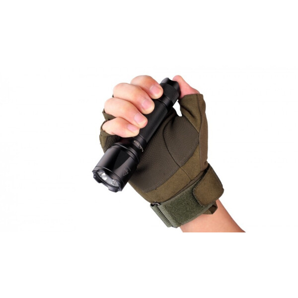 

Фонарь тактический Fenix TK09 2016