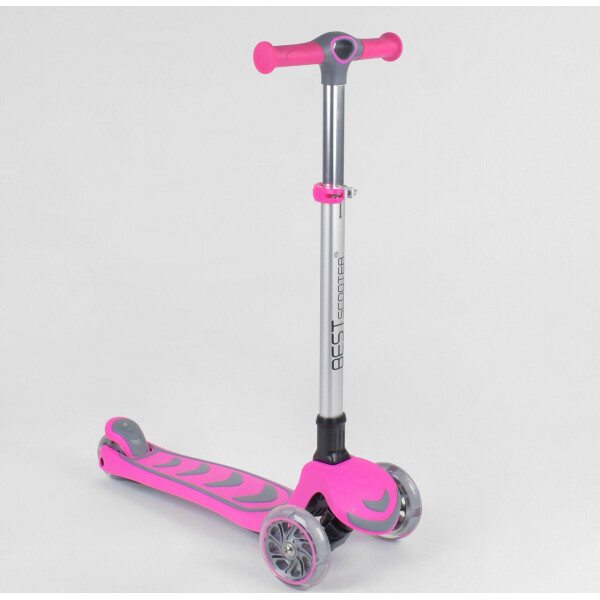 

Самокат трехколесный 57795 Best Scooter РОЗОВЫЙ складной алюминиевый руль, 4 колеса полиуритановые со светом, d=12 см