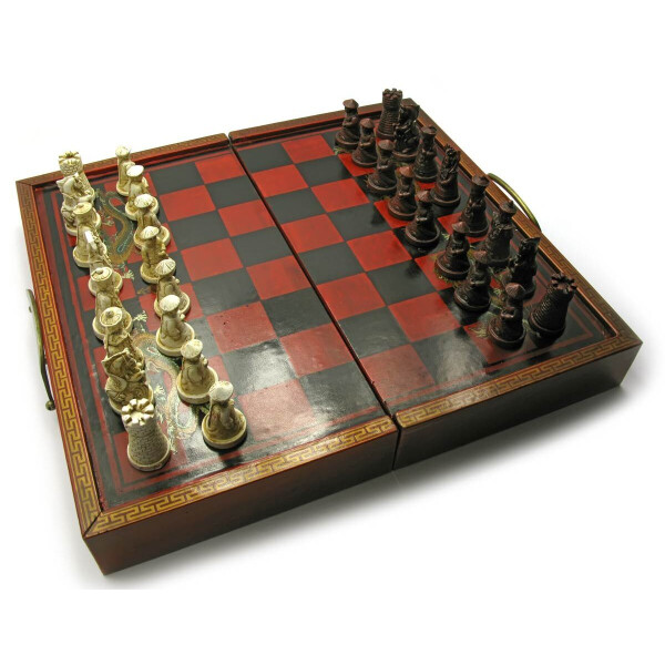 

Шахматы антик (33х17,5х9,5 см) 1543