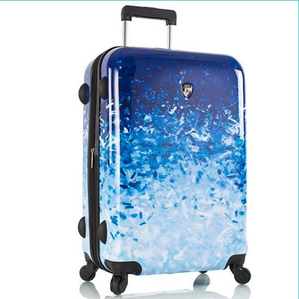 

Чемодан средний 4 колеса Heys Blue Skies Ombre М 927097