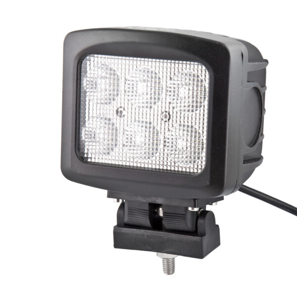 

Доп LED фара BELAUTO BOL0610 Flood 800 Лм