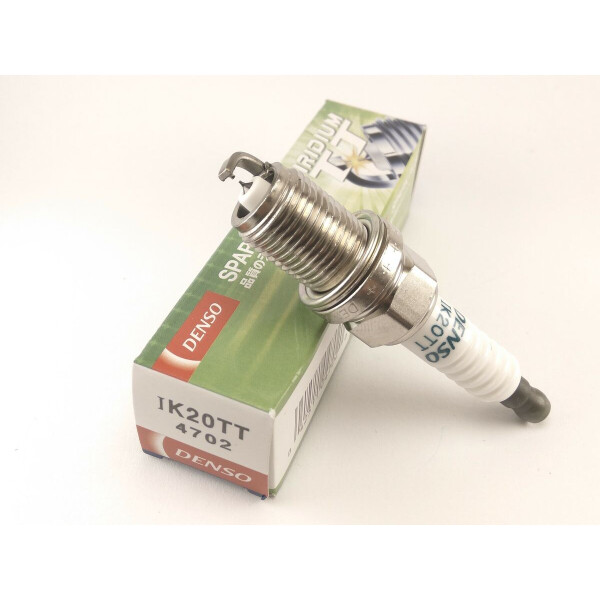 

Свеча зажигания Denso IK20TT (4702)