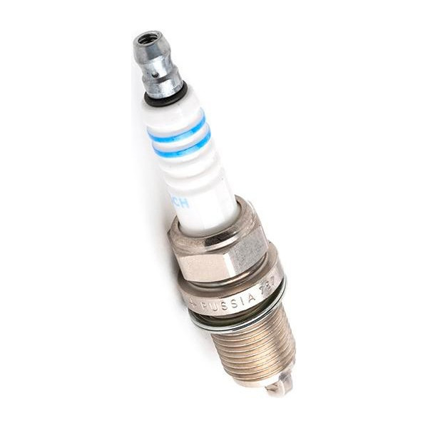 

Свеча зажигания Bosch FR7DCXE (0242235667)